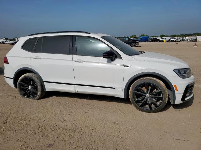  VOLKSWAGEN TIGUAN 2021 Белы