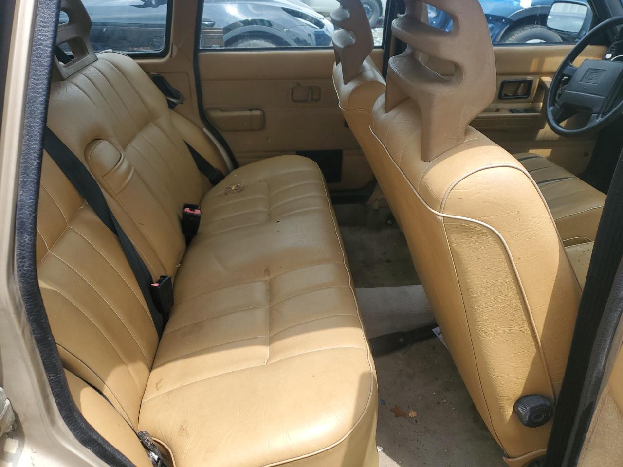 1993 Volvo 240 VIN: YV1AW8809P1948899 Lot: 62819625