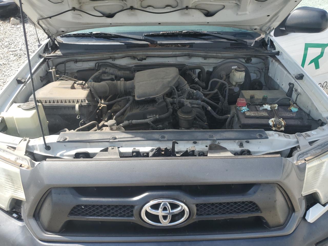 2015 Toyota Tacoma Access Cab VIN: 5TFTX4CN7FX061370 Lot: 64174505