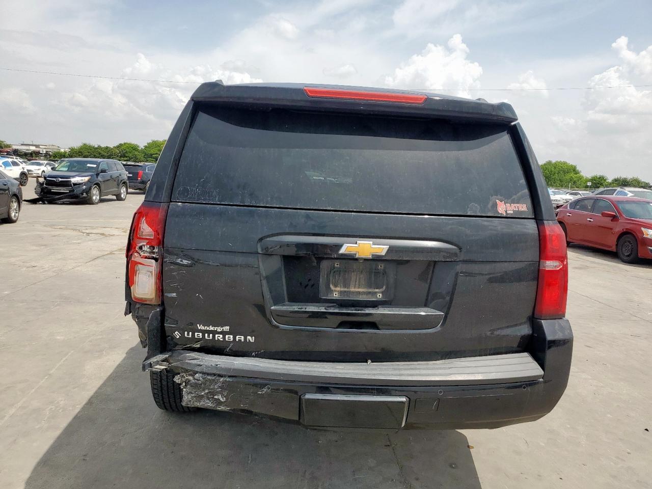 2015 Chevrolet Suburban C1500 Lt VIN: 1GNSCJKC8FR708084 Lot: 62411285