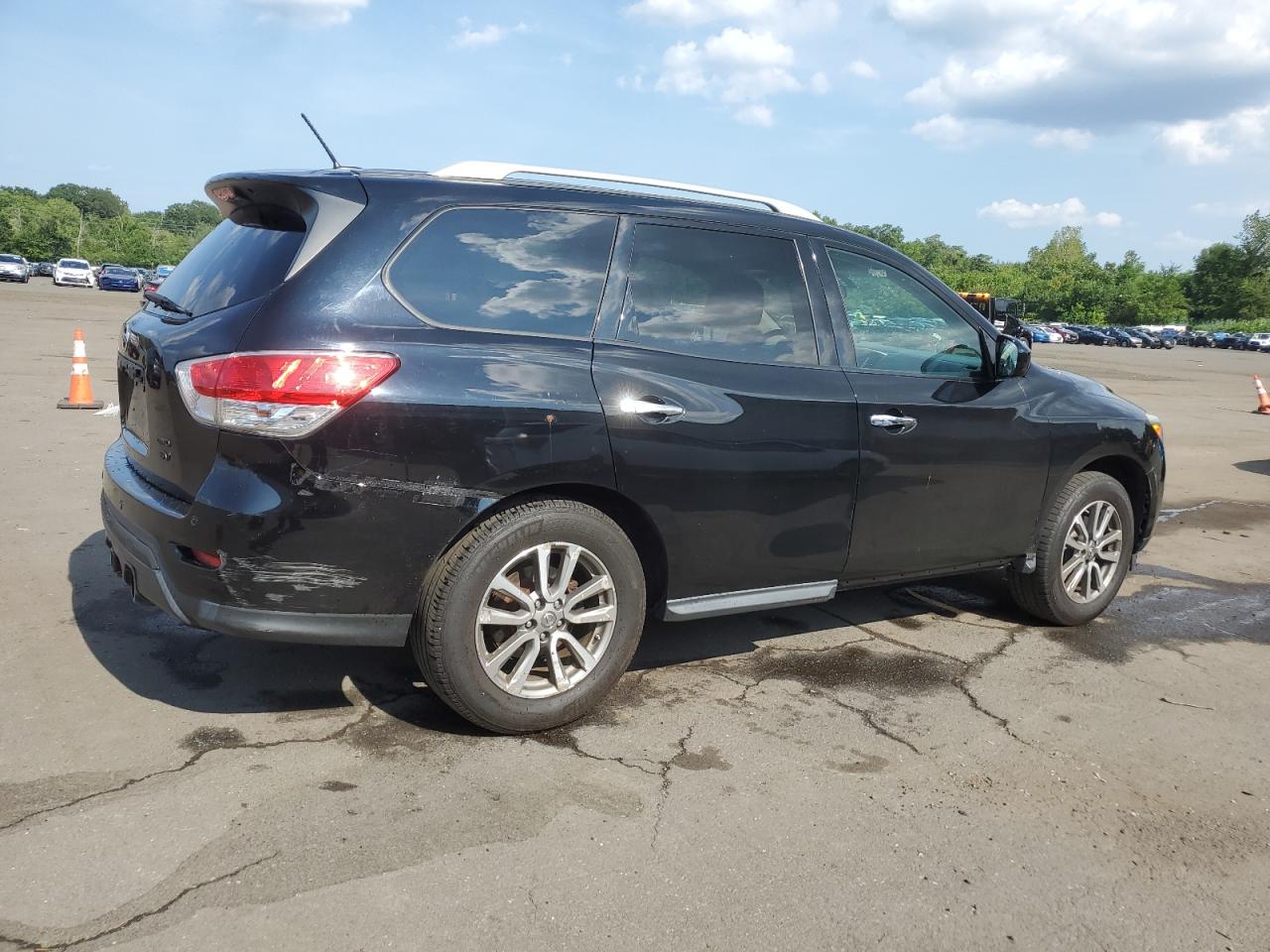 2013 Nissan Pathfinder S VIN: 5N1AR2MM7DC601330 Lot: 66443445