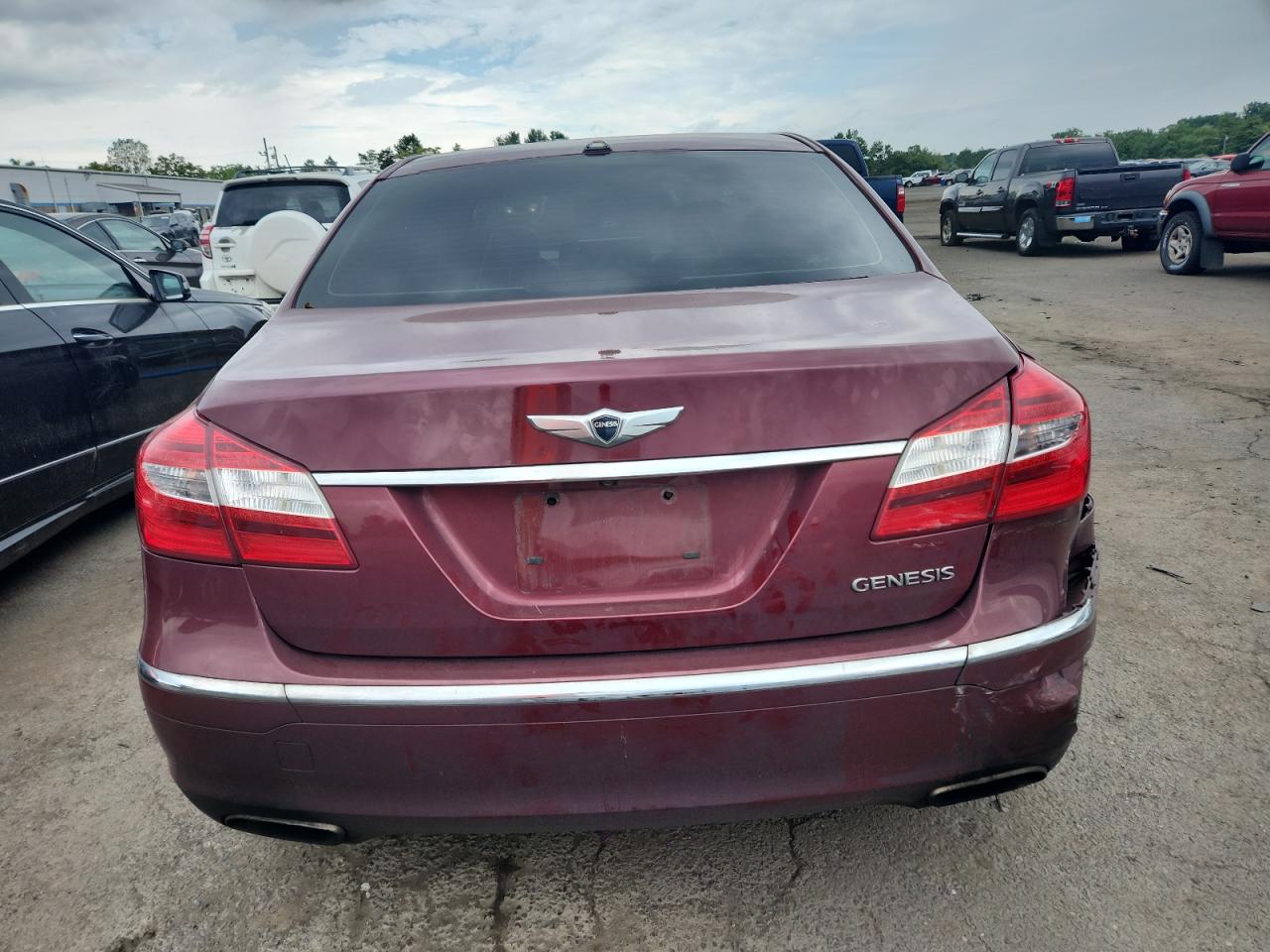 2012 Hyundai Genesis 3.8L VIN: KMHGC4DD7CU195212 Lot: 65474475