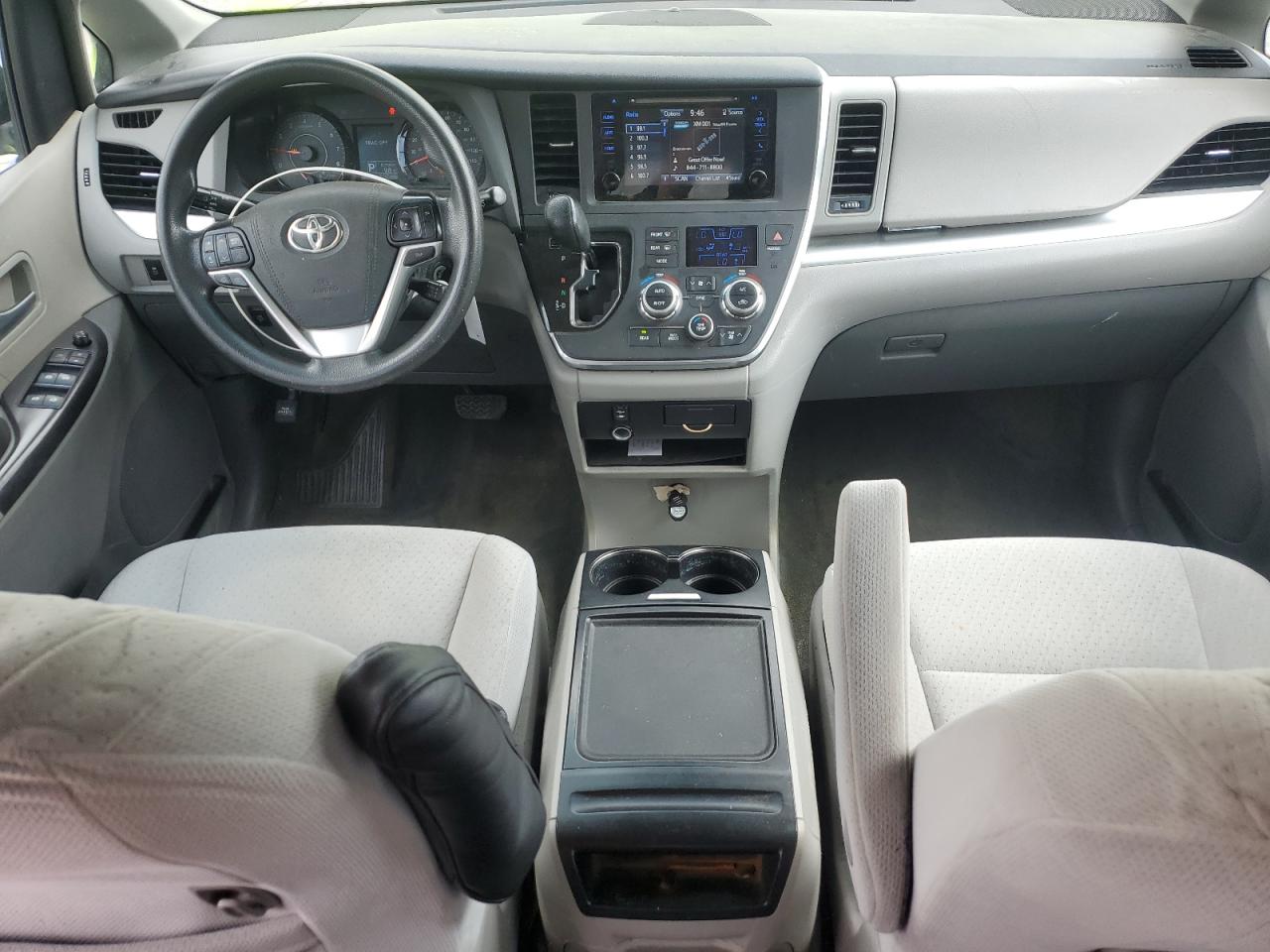 2015 Toyota Sienna Le VIN: 5TDKK3DC7FS671812 Lot: 64671545