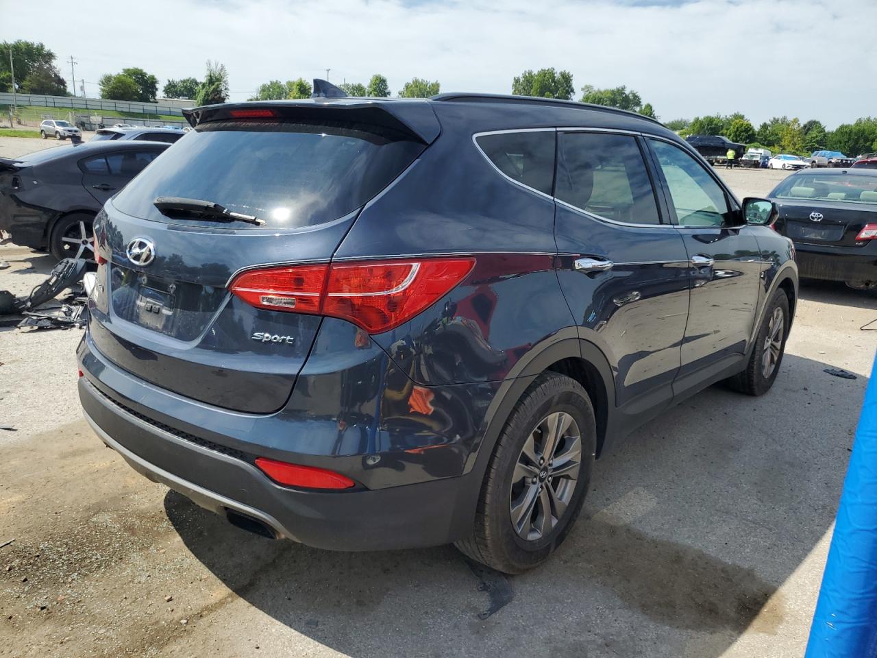 2016 Hyundai Santa Fe Sport VIN: 5XYZU3LB3GG330620 Lot: 66209795