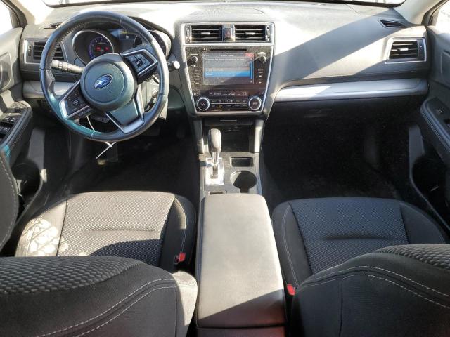  SUBARU OUTBACK 2019 Серебристый
