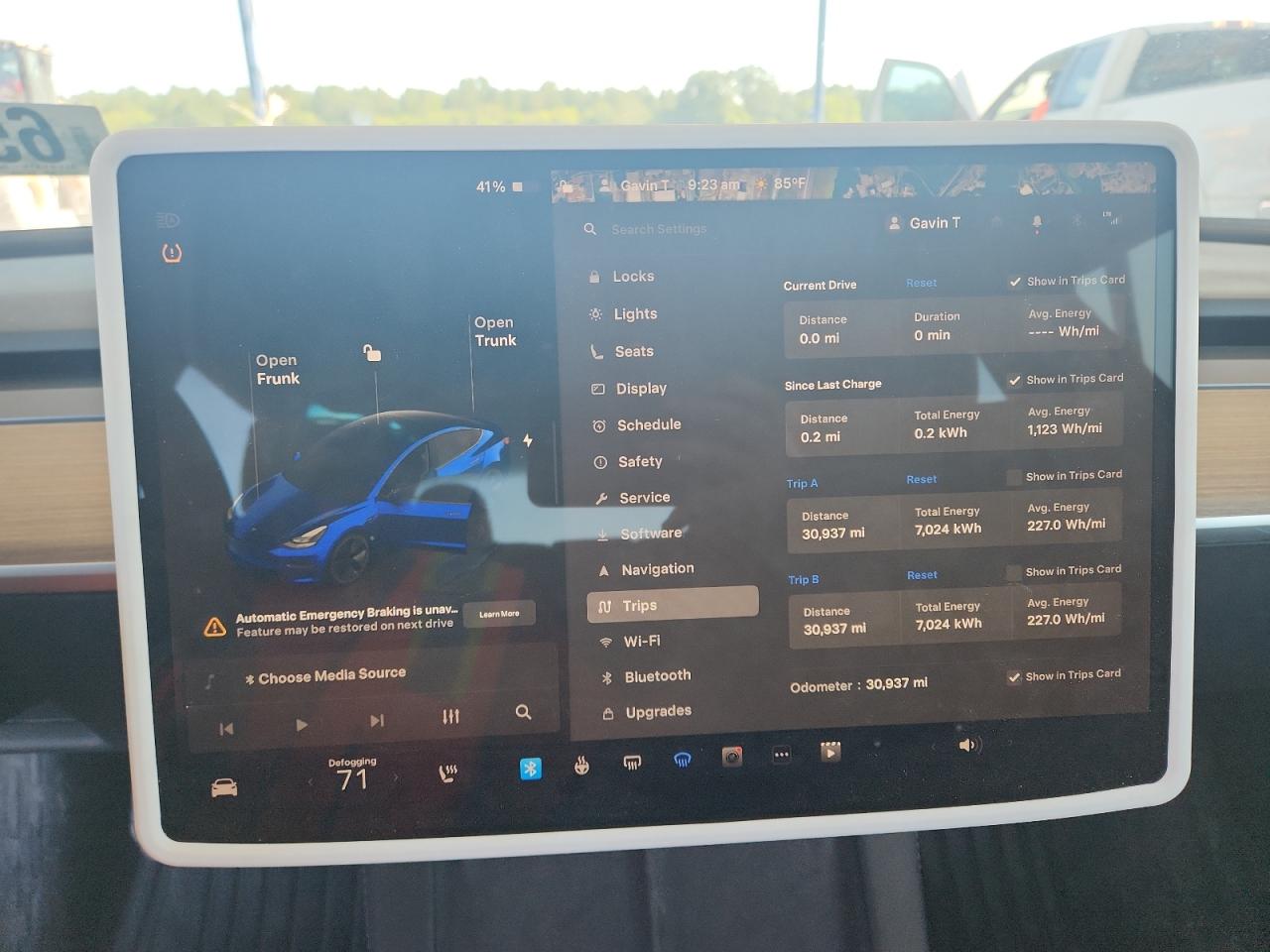 2023 Tesla Model 3 VIN: 5YJ3E1EA2PF385305 Lot: 65060665