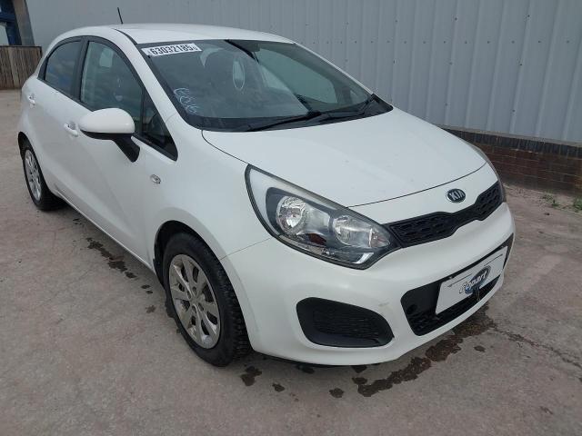 2013 KIA RIO 1