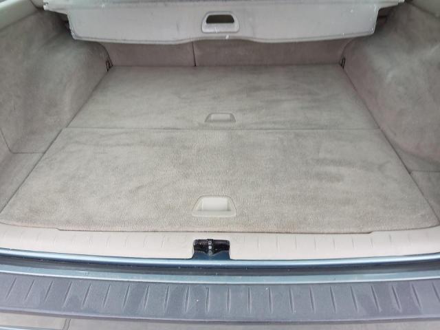 2005 VOLVO V70 SE (17