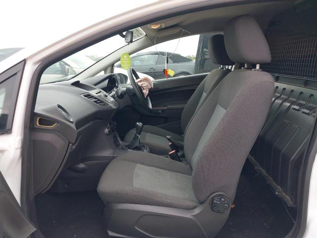 2013 FORD FIESTA BAS