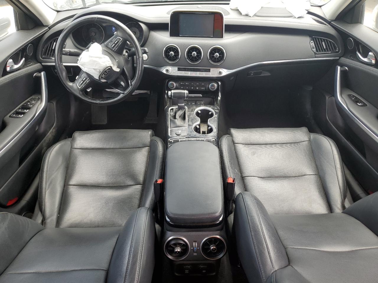 2018 Kia Stinger VIN: KNAE15LA3J6016015 Lot: 63079255