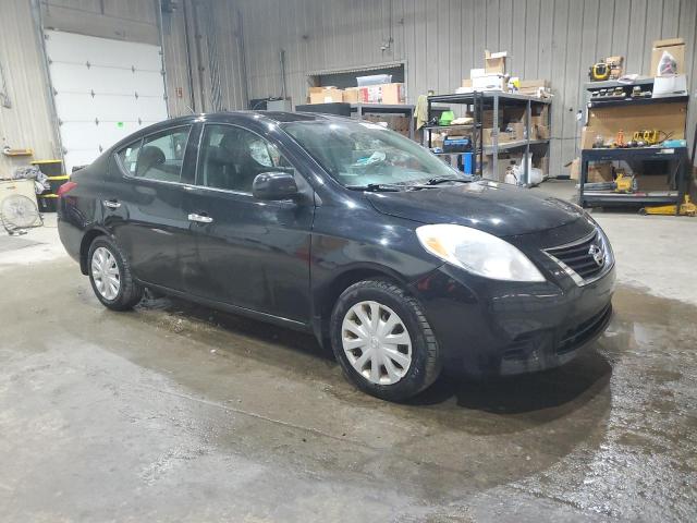  NISSAN VERSA 2014 Czarny