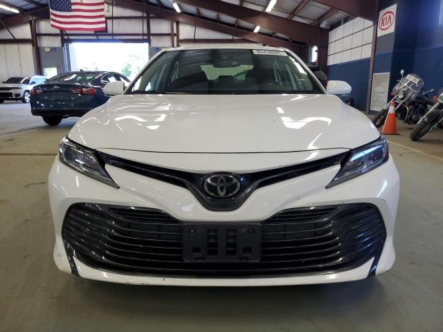  TOYOTA CAMRY 2019 Biały