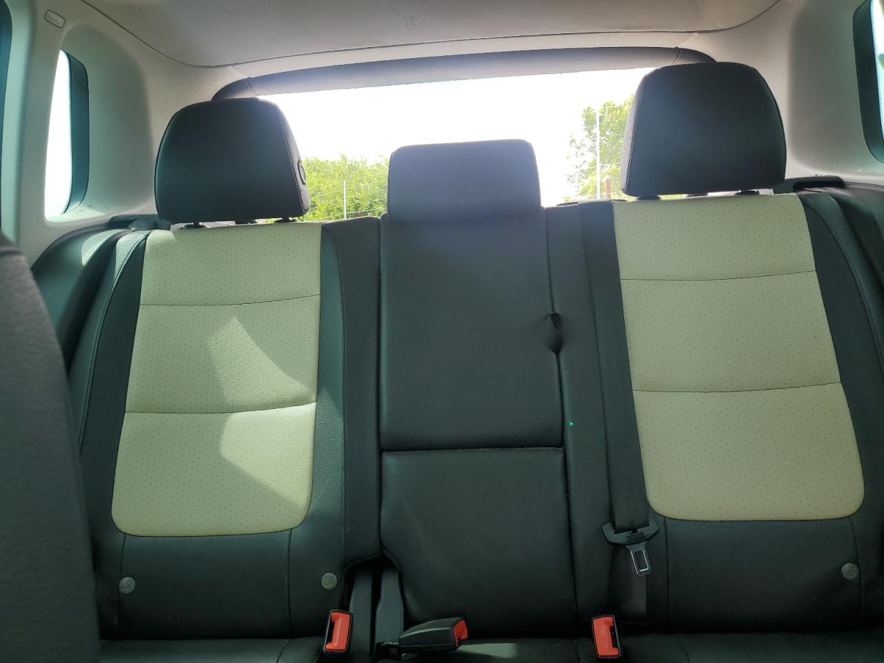 2016 Volkswagen Tiguan S VIN: WVGAV7AX4GW557040 Lot: 65817225