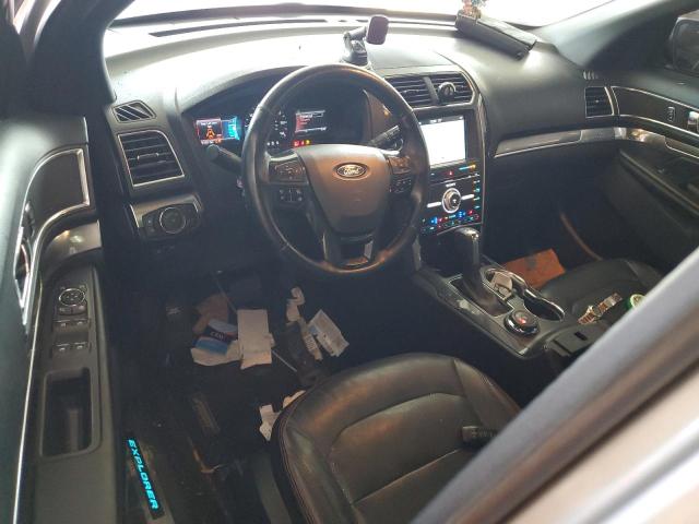  FORD EXPLORER 2017 Silver