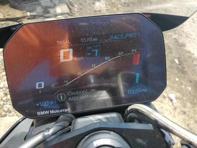 2024 BMW M 1000 R  