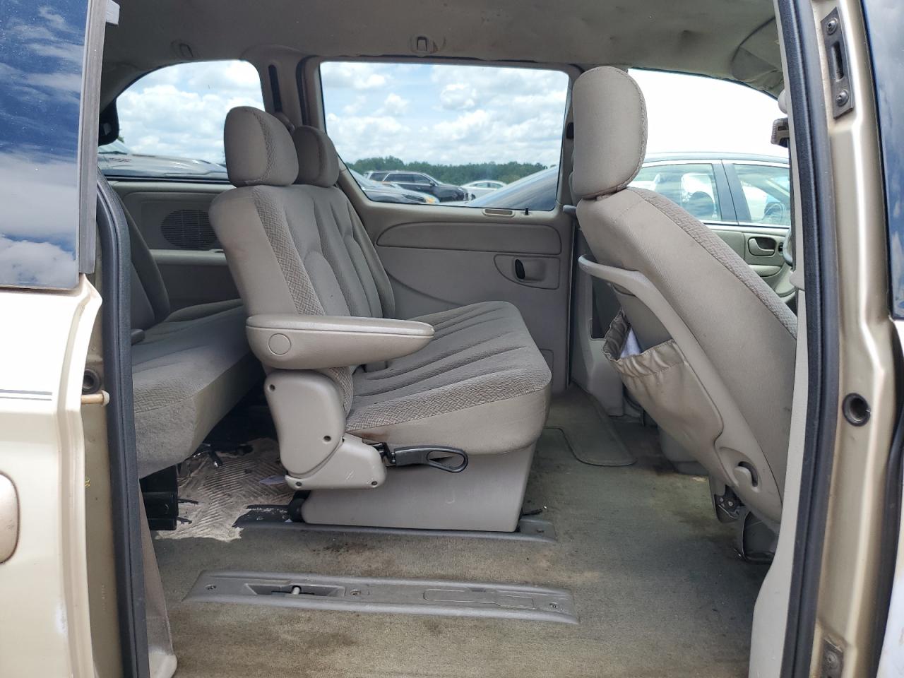 2006 Chrysler Town & Country VIN: 1A4GP45R76B540879 Lot: 64269145