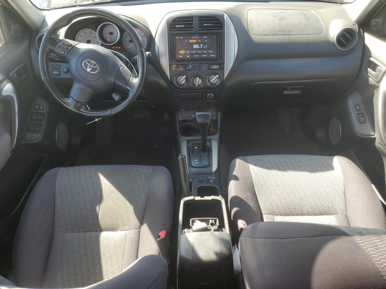 2004 Toyota Rav4 VIN: JTEGD20V840044520 Lot: 63911405