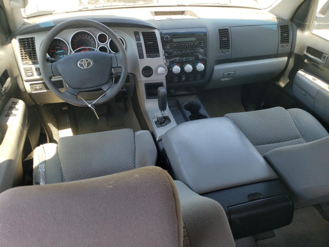 2007 Toyota Tundra Double Cab Sr5 VIN: 5TBRT54177S450694 Lot: 64790175