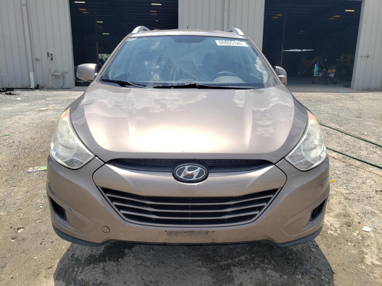 2011 Hyundai Tucson Gls VIN: KM8JUCAC2BU286900 Lot: 66805185