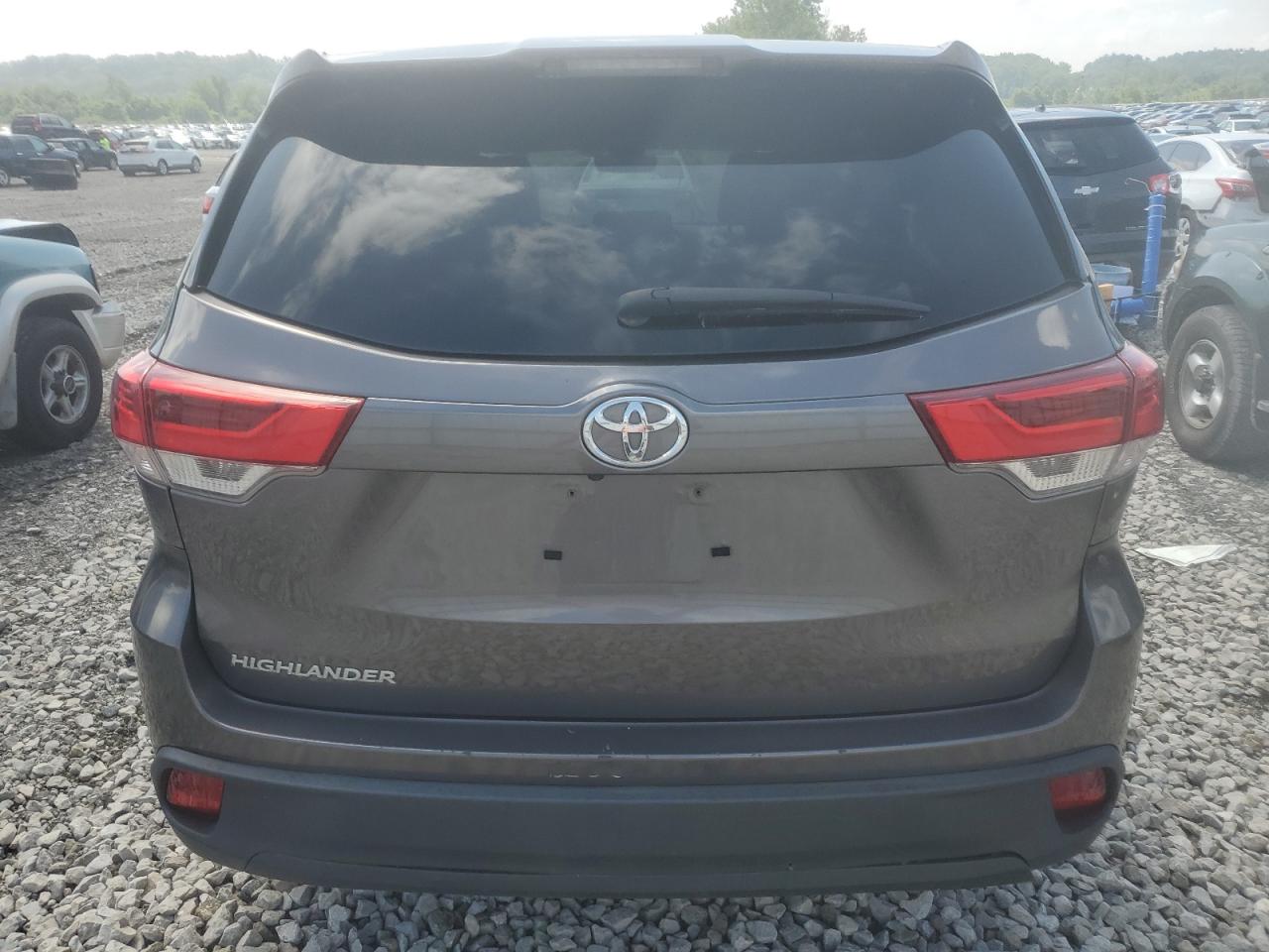 5TDZZRFHXHS234198 TOYOTA HIGHLANDER 2017