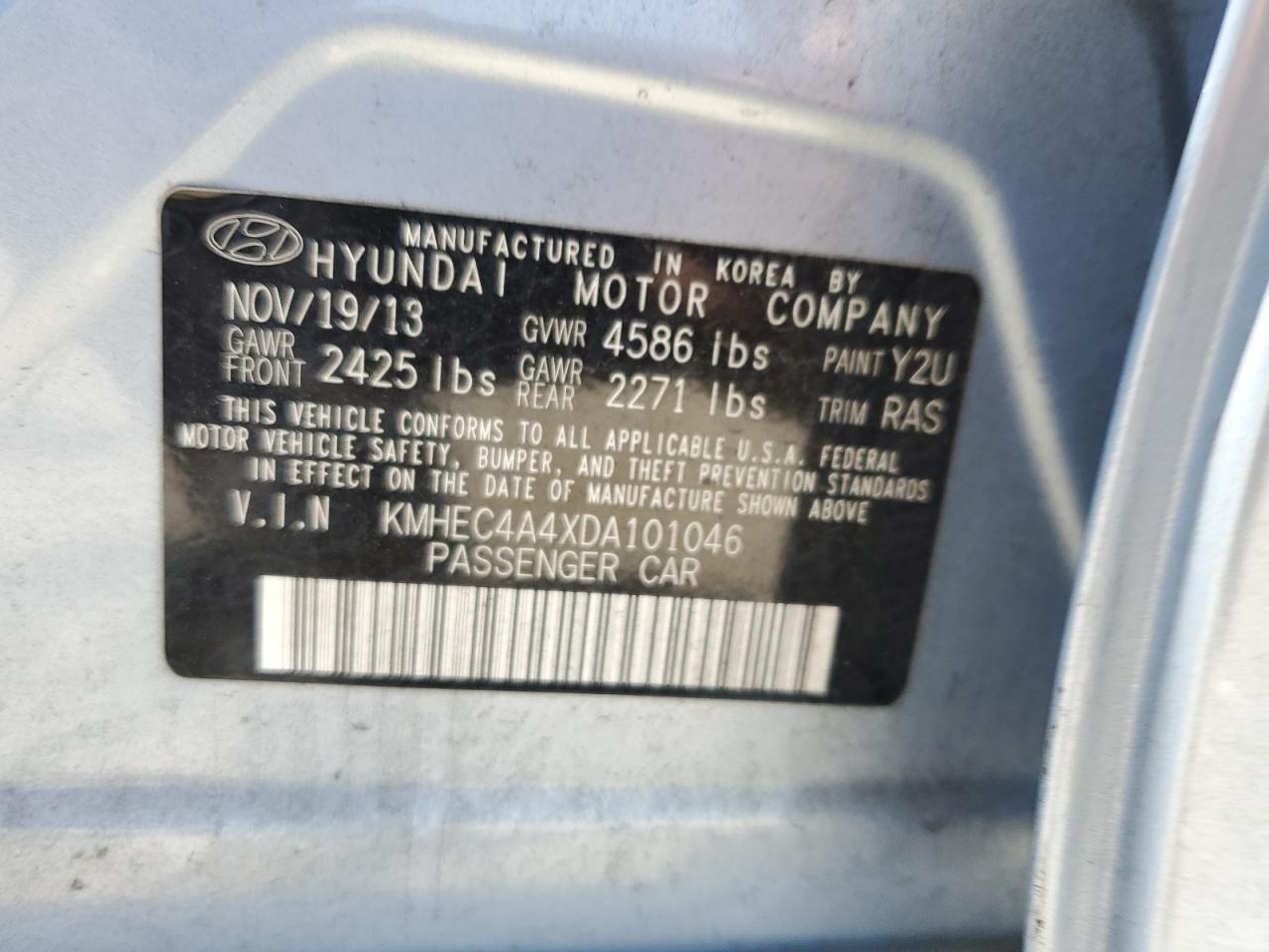 2013 Hyundai Sonata Hybrid VIN: KMHEC4A4XDA101046 Lot: 64449425