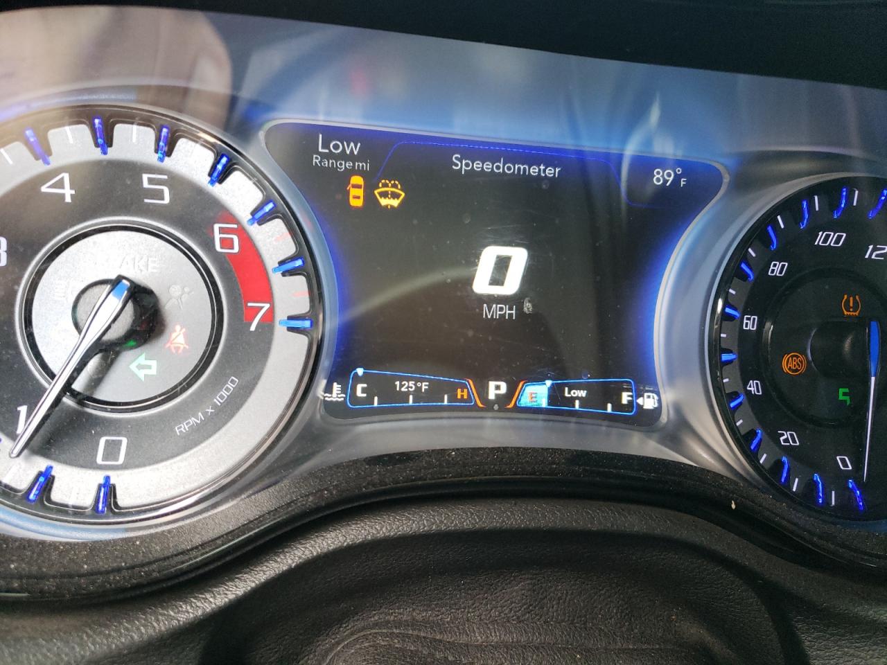 2018 Chrysler 300 S VIN: 2C3CCABTXJH223004 Lot: 65129955