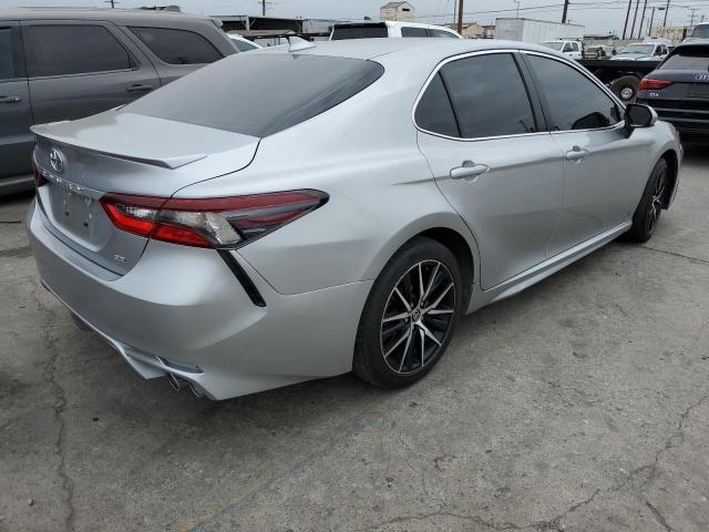  TOYOTA CAMRY 2024 Silver