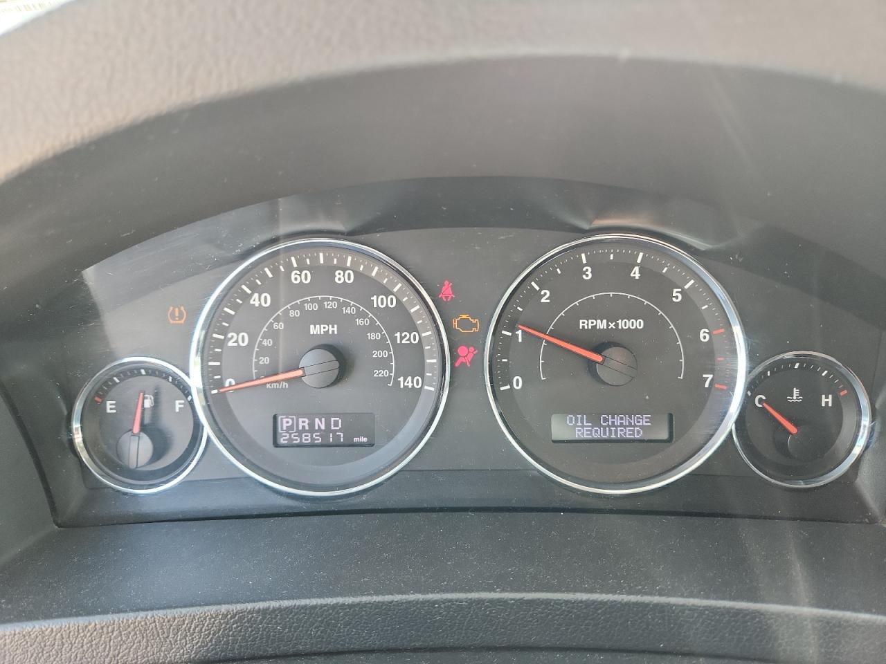 1J8GR48K28C102873 2008 Jeep Grand Cherokee Laredo