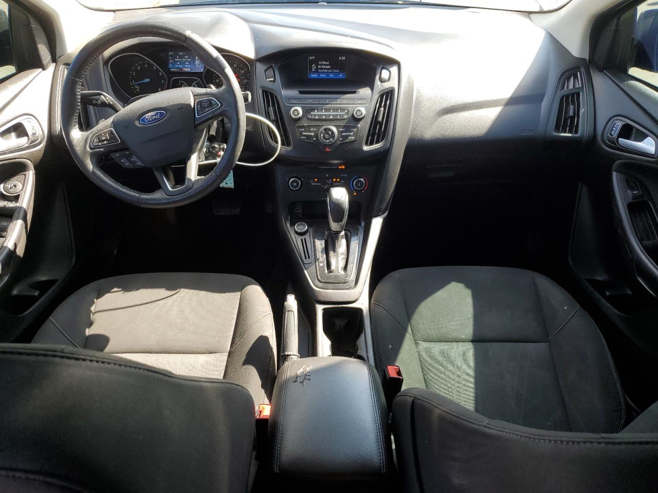 2016 Ford Focus Se VIN: 1FADP3F27GL208950 Lot: 63556275