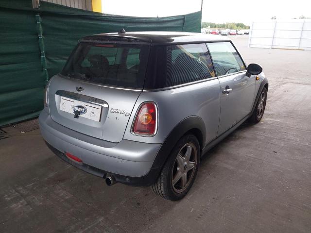2007 MINI COOPER D A