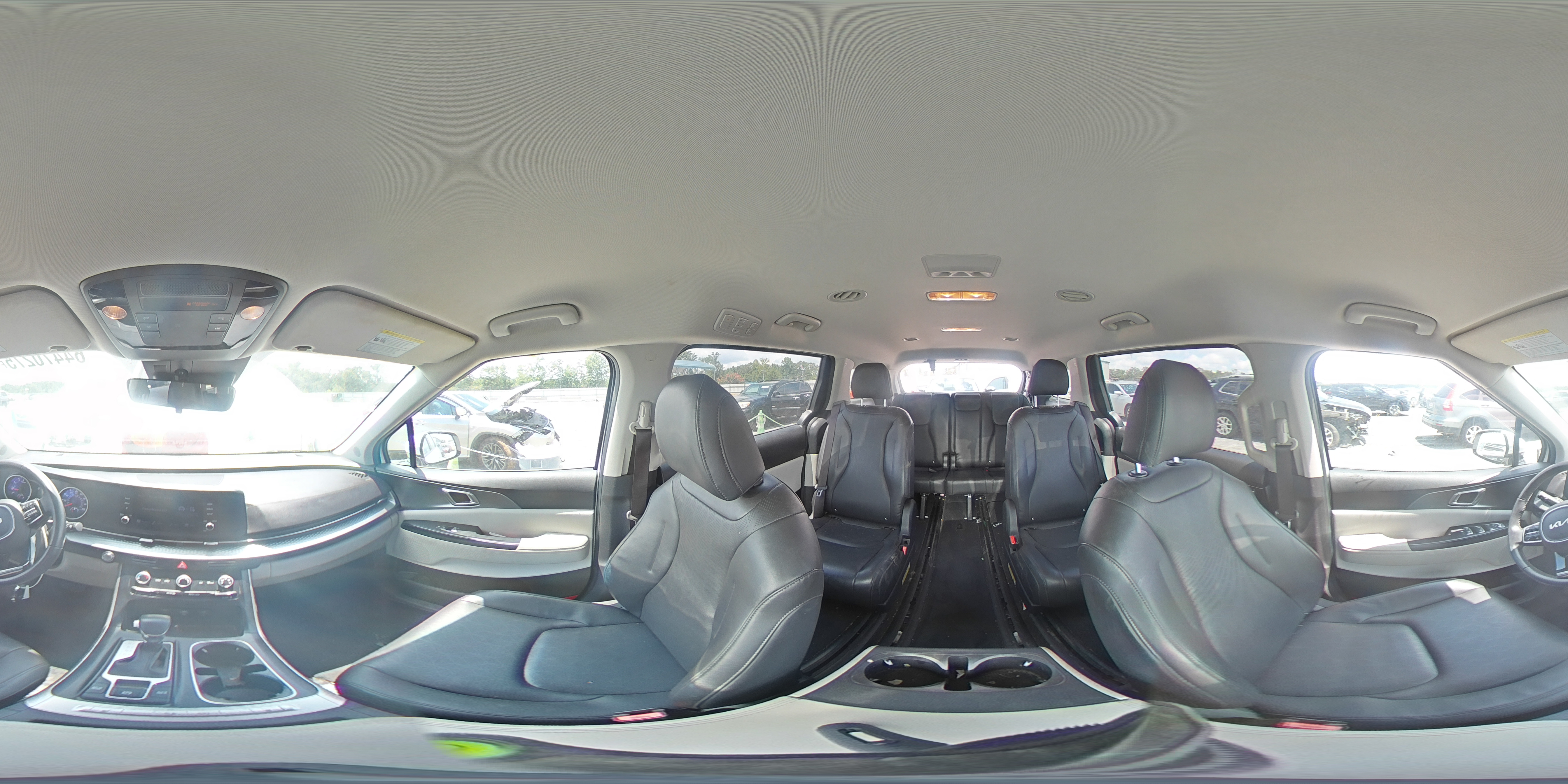 2023 Kia Carnival Lx VIN: KNDNB4H39P6295418 Lot: 64470275