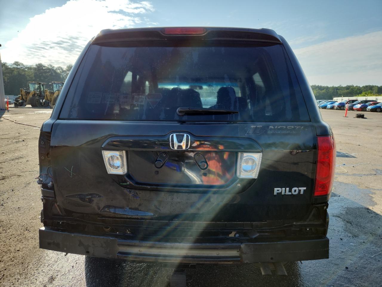 2005 Honda Pilot Ex VIN: 5FNYF18425B056030 Lot: 63243725