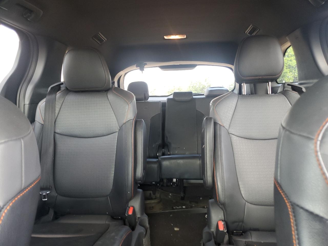 2021 Toyota Sienna Xse VIN: 5TDDRKEC5MS035688 Lot: 63225295