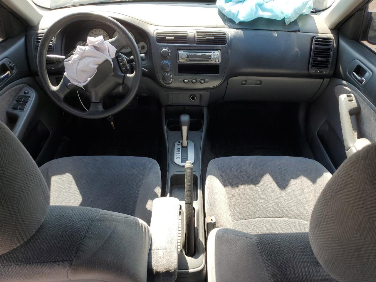 2002 Honda Civic Lx VIN: 2HGES16522H525599 Lot: 64305805