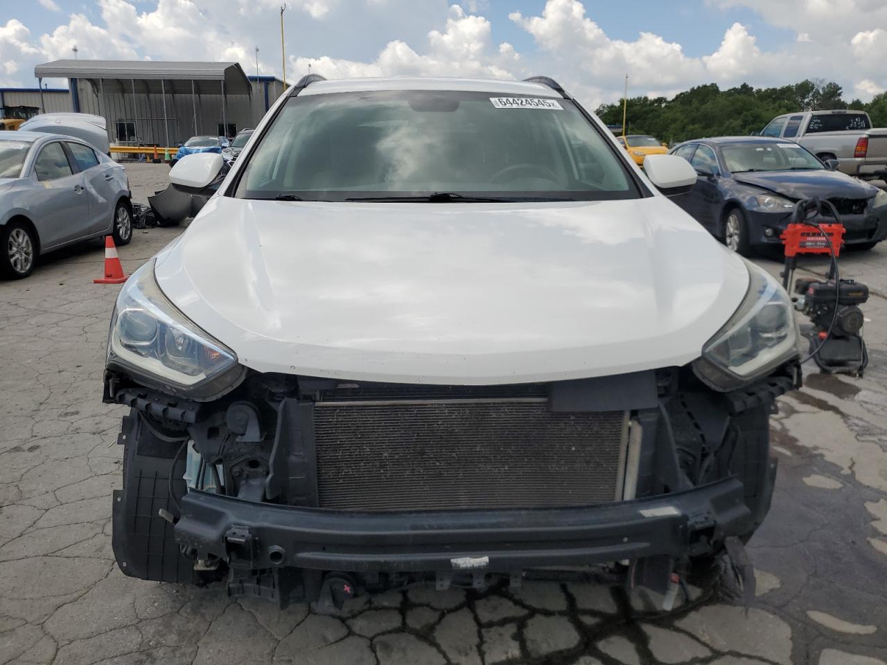 2017 Hyundai Santa Fe Se VIN: KM8SM4HF7HU165296 Lot: 64424545