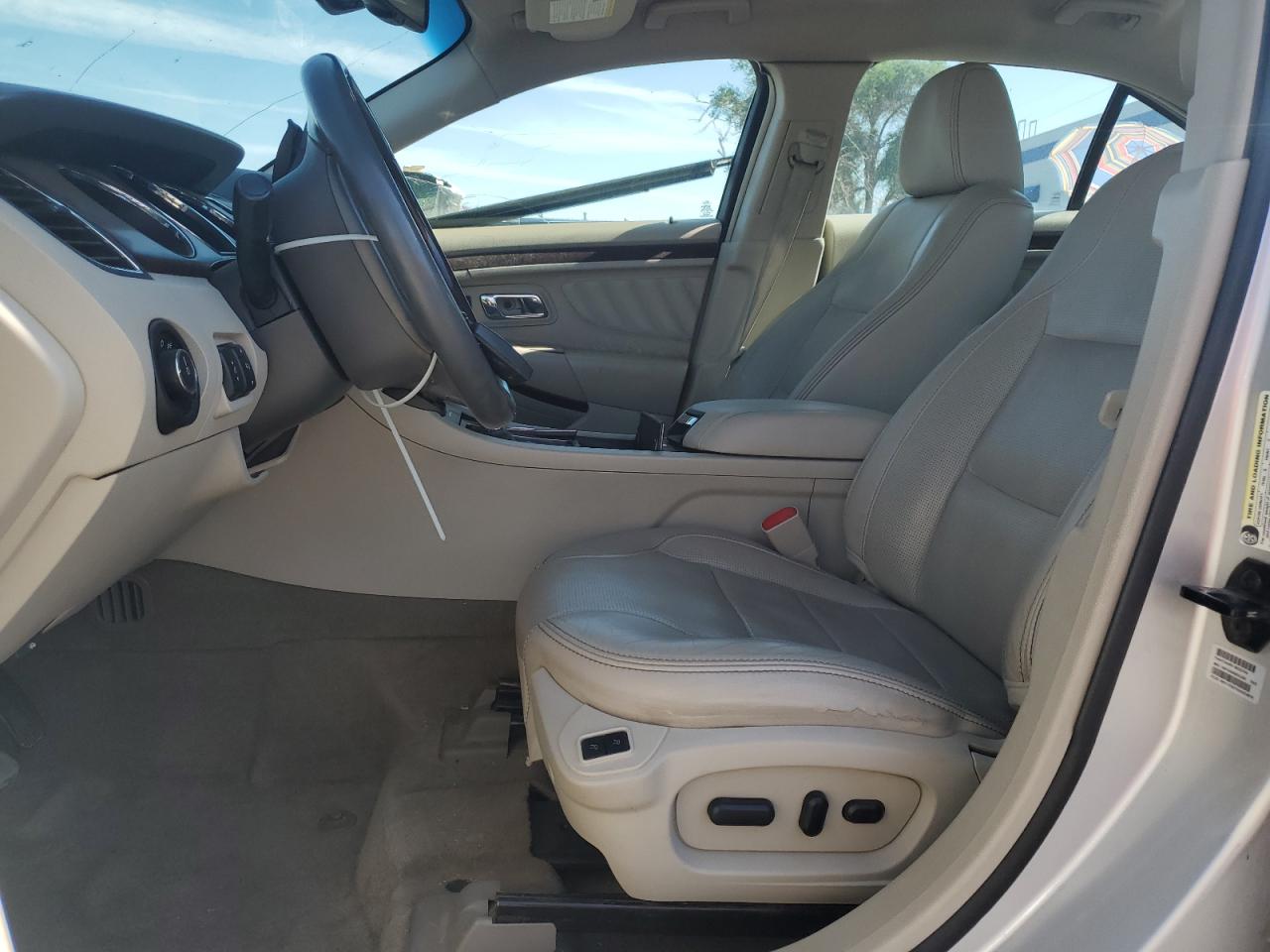 2012 Ford Taurus Limited VIN: 1FAHP2FW1CG110899 Lot: 64865455