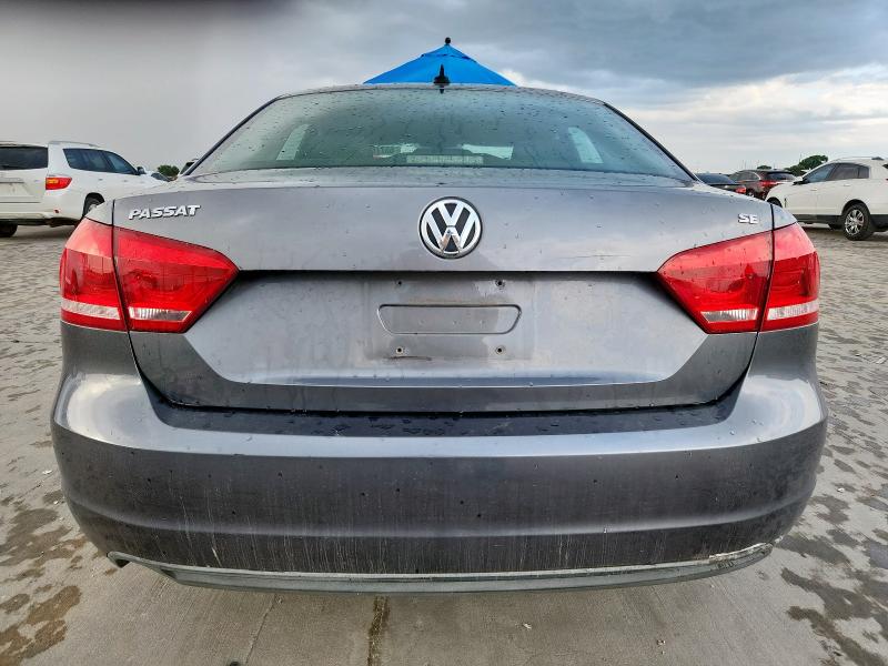  VOLKSWAGEN PASSAT 2012 Szary