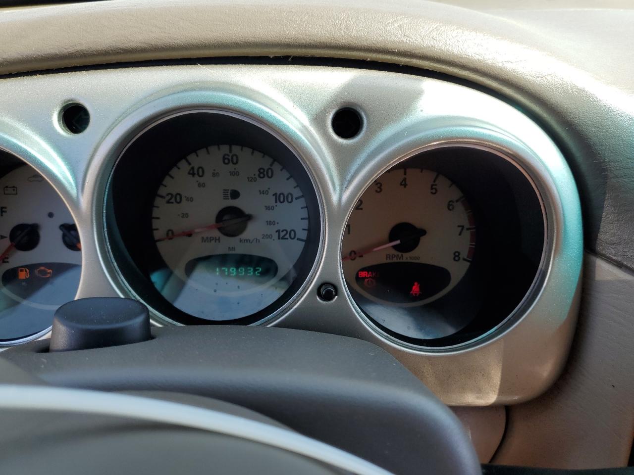 2004 Chrysler Pt Cruiser Limited VIN: 3C8FY68B34T224706 Lot: 65470375
