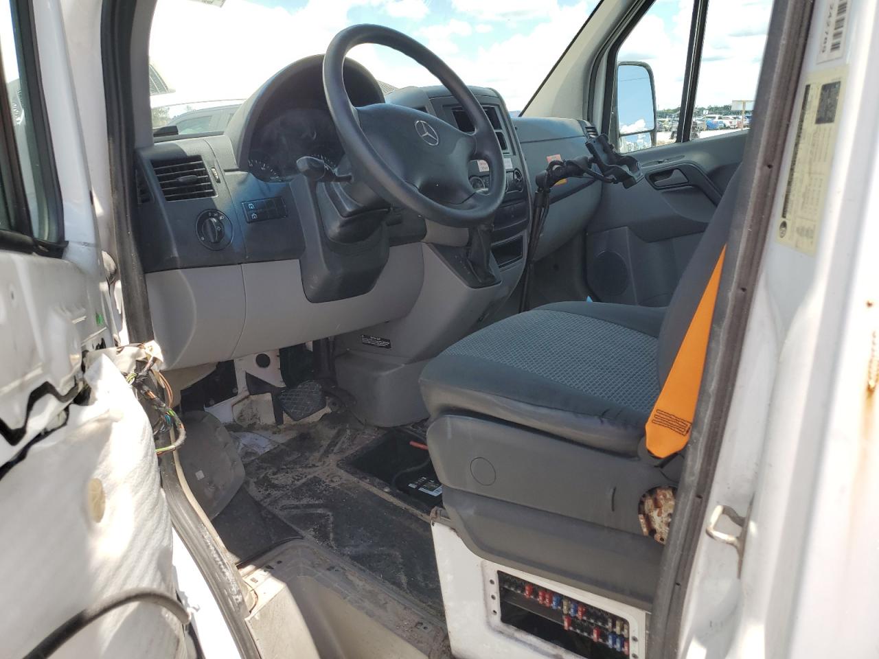 wd3pe8cb6b5560312 WD3PE8CB6B5560312 2011 Mercedes-Benz Sprinter 2500