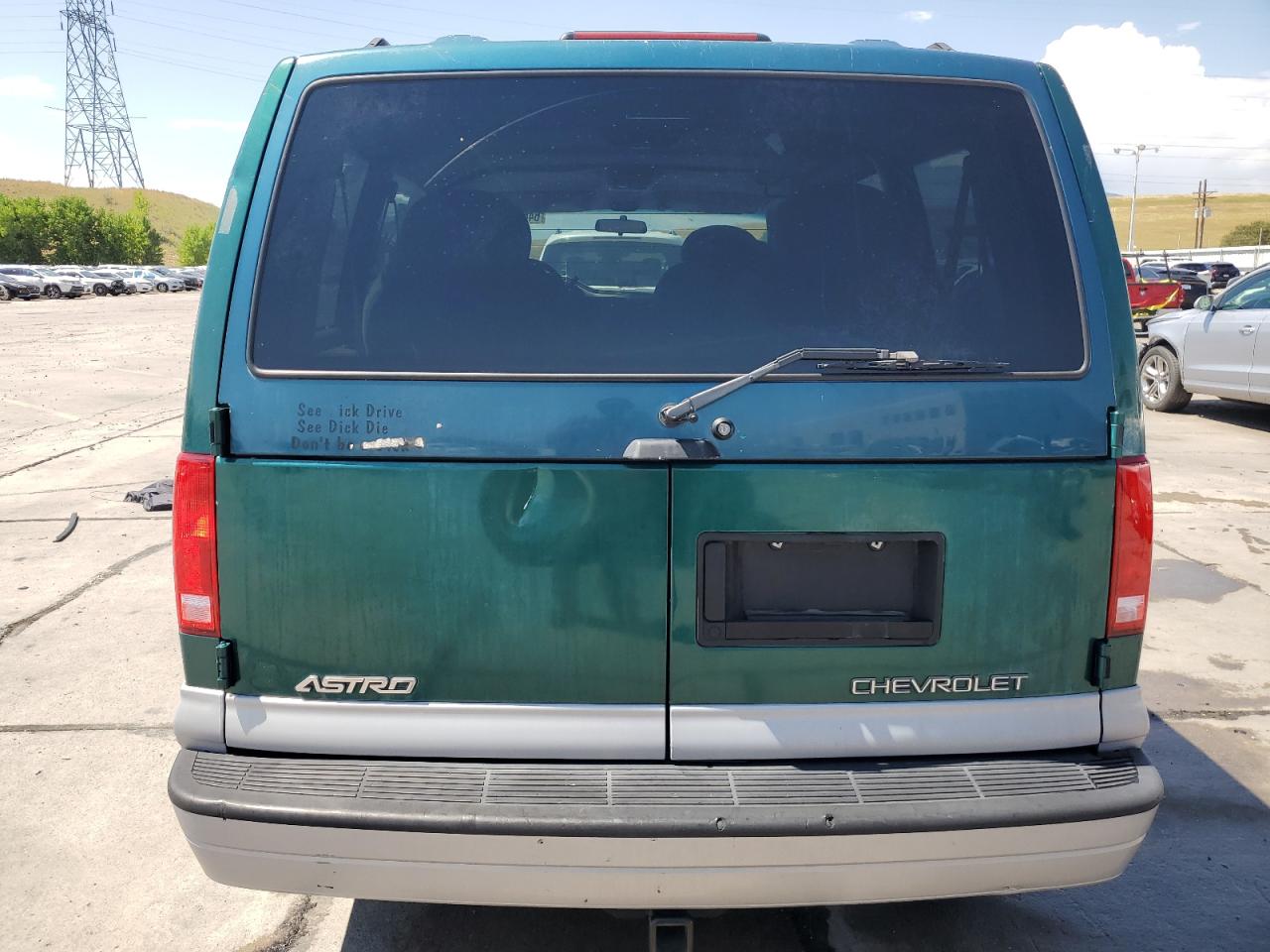 1999 Chevrolet Astro VIN: 1GNDM19WXXB119909 Lot: 64650315
