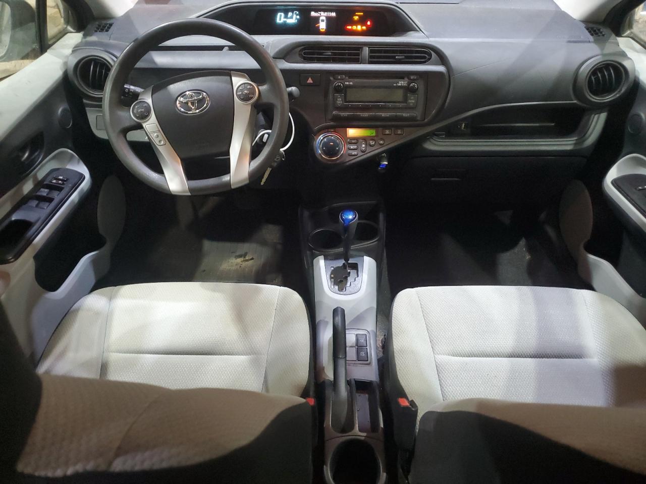 2014 Toyota Prius C VIN: JTDKDTB32E1072258 Lot: 64668255