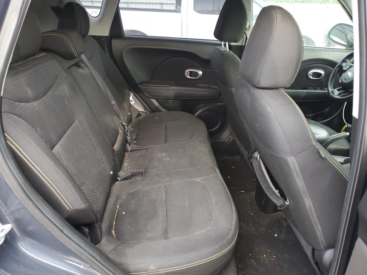 2015 Kia Soul + VIN: KNDJP3A50F7177286 Lot: 63288235