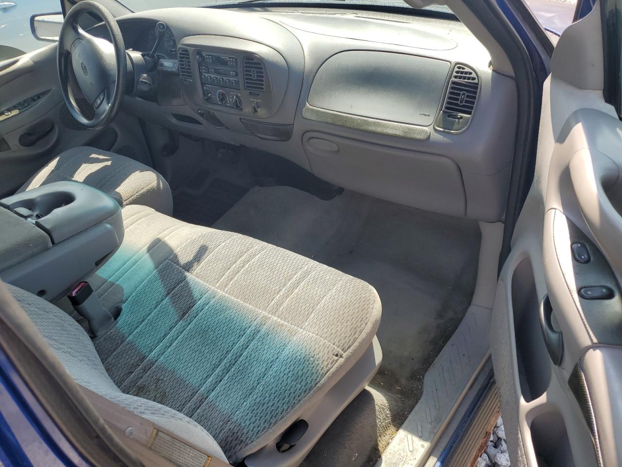 1998 Ford F150 VIN: 1FTRX07L9WKB73922 Lot: 63874915