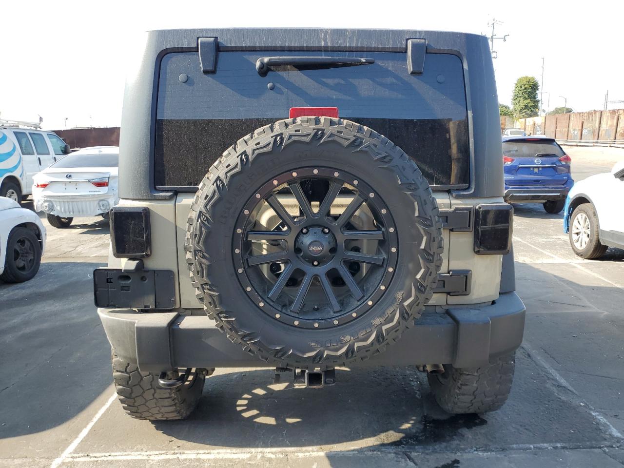2018 Jeep Wrangler Unlimited Sport VIN: 1C4BJWDG8JL907613 Lot: 64982705