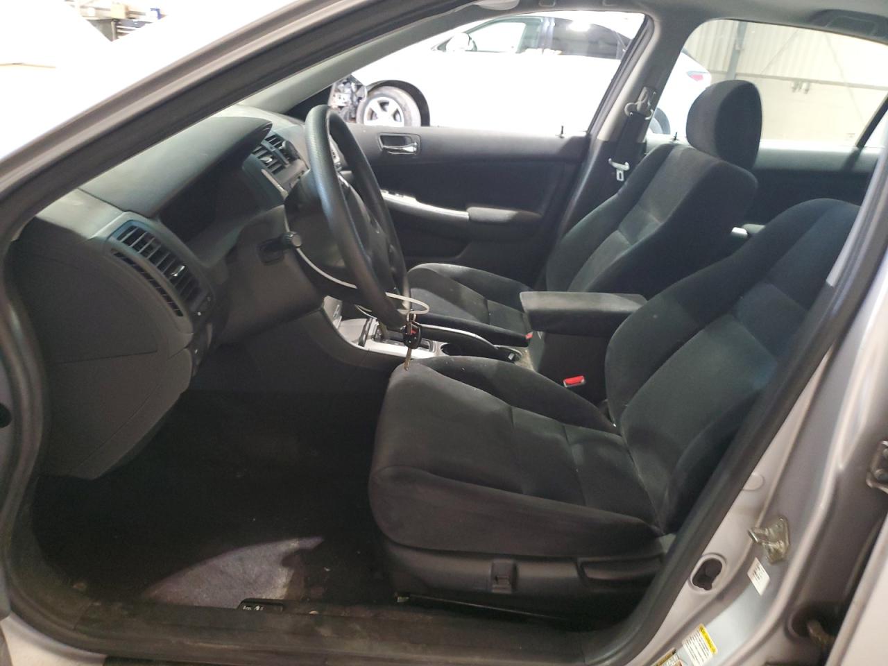 2004 Honda Accord Ex VIN: 1HGCM56624A060714 Lot: 63984485