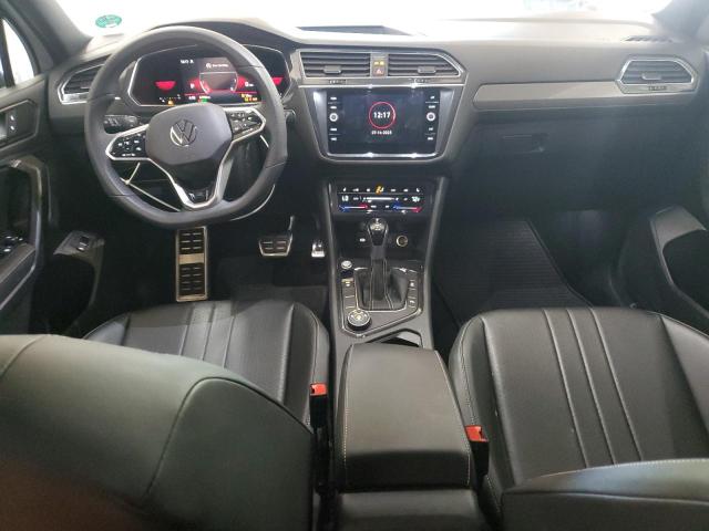  VOLKSWAGEN TIGUAN 2022 Белы
