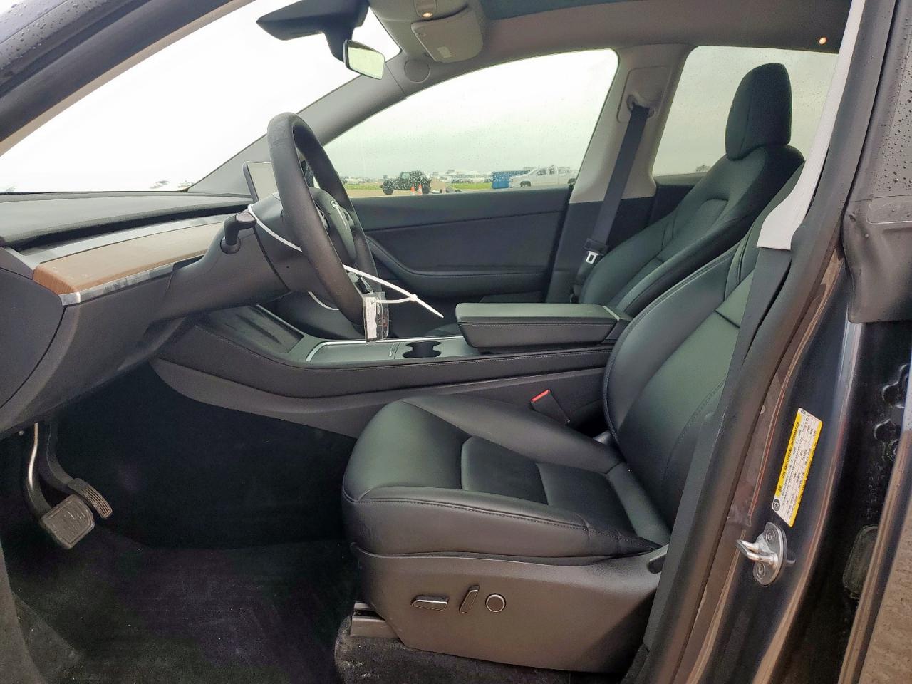 2022 Tesla Model Y VIN: 7SAYGDEE3NA002392 Lot: 63268865