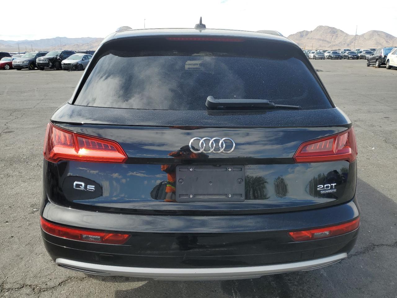 wa1anafy4j2234330 WA1ANAFY4J2234330 2018 Audi Q5 Premium
