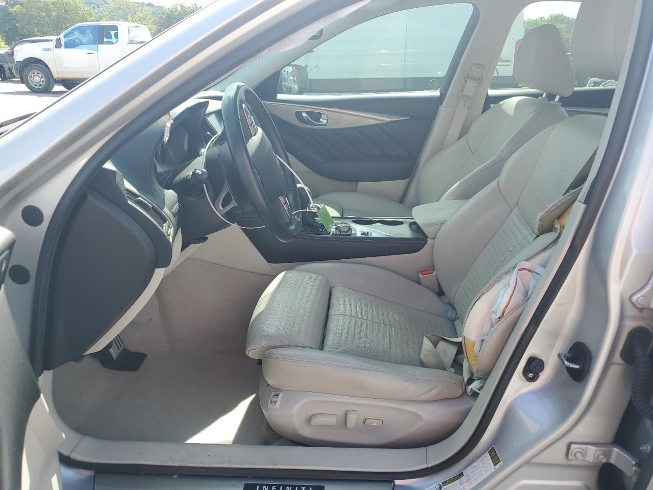 2014 Infiniti Q50 Base VIN: JN1BV7AP0EM689460 Lot: 63791955
