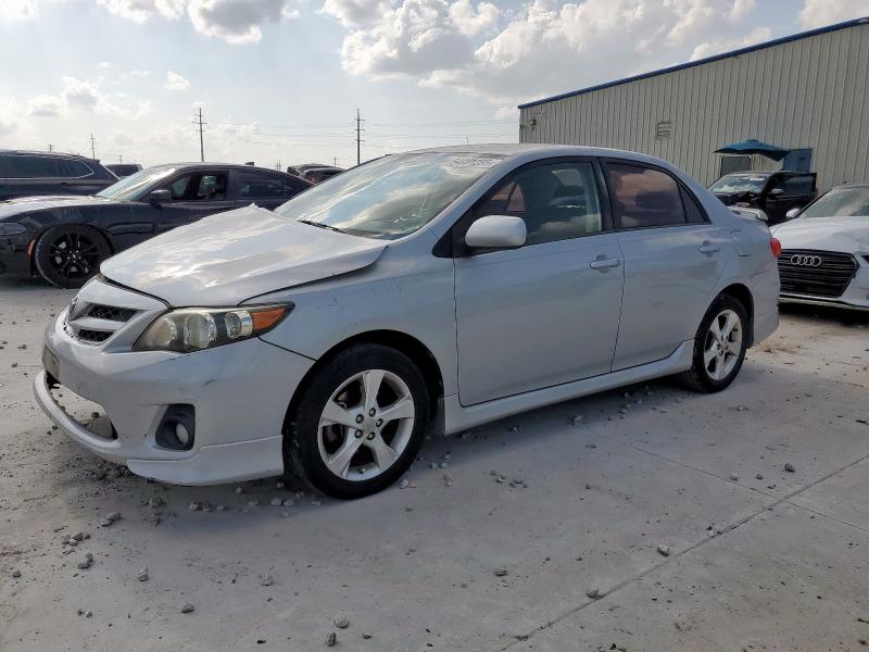  TOYOTA COROLLA 2012 Srebrny